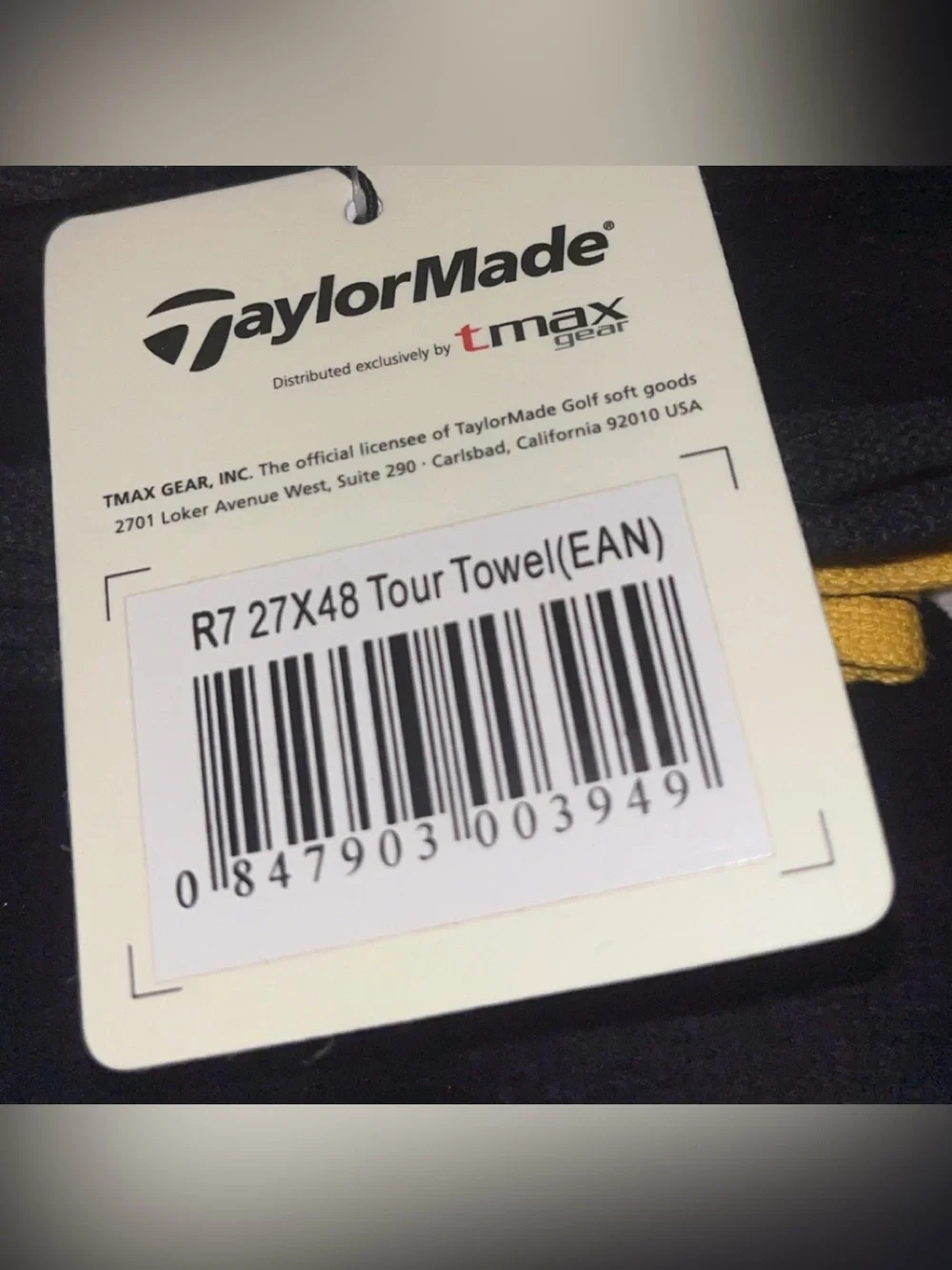 NWT TaylorMade R7 Tour Golf Towel 27” x 48”